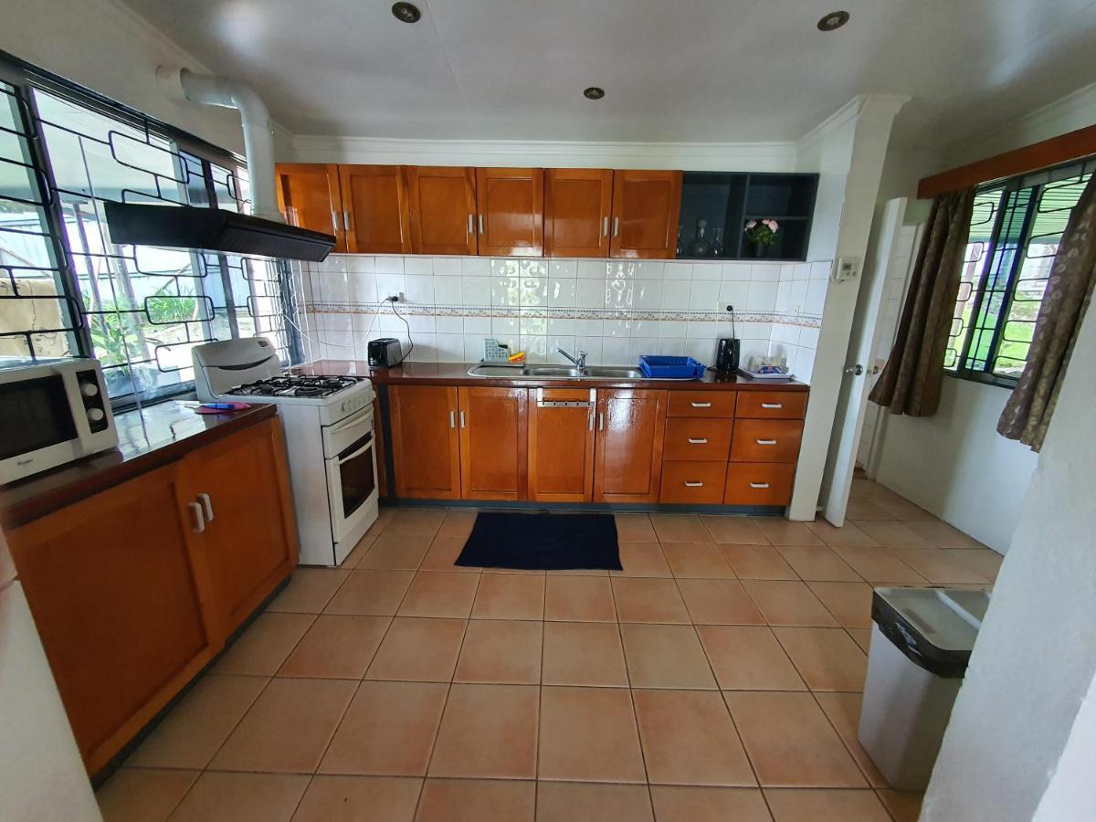Loverly 3 Bedroom Rental Pool Outdoor Area Upper Suva Ngoại thất bức ảnh